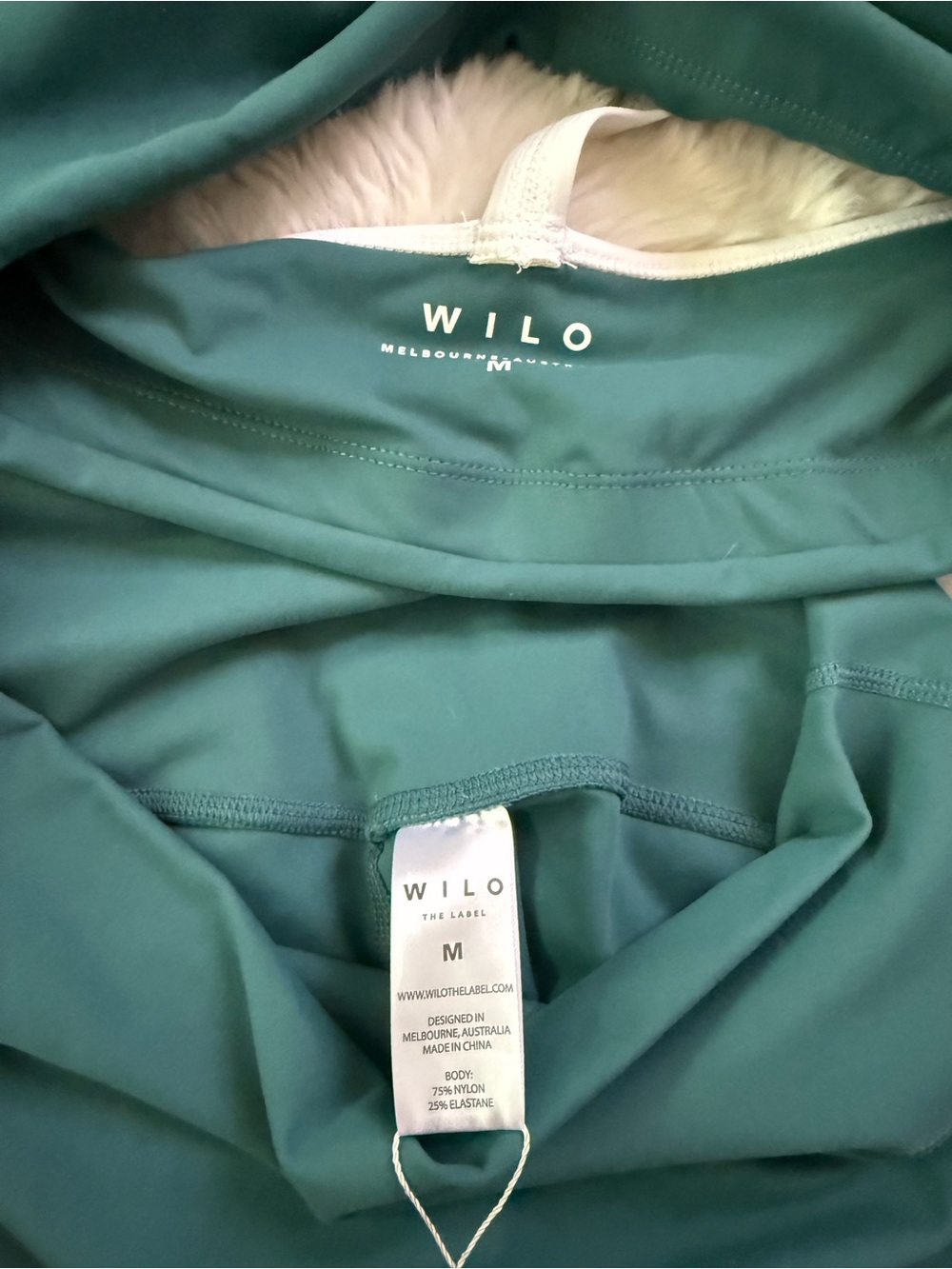 Wilo Teal Two-Piece Workout Set - Sports Bra & High-Waist Shorts - Picture 3 of 4